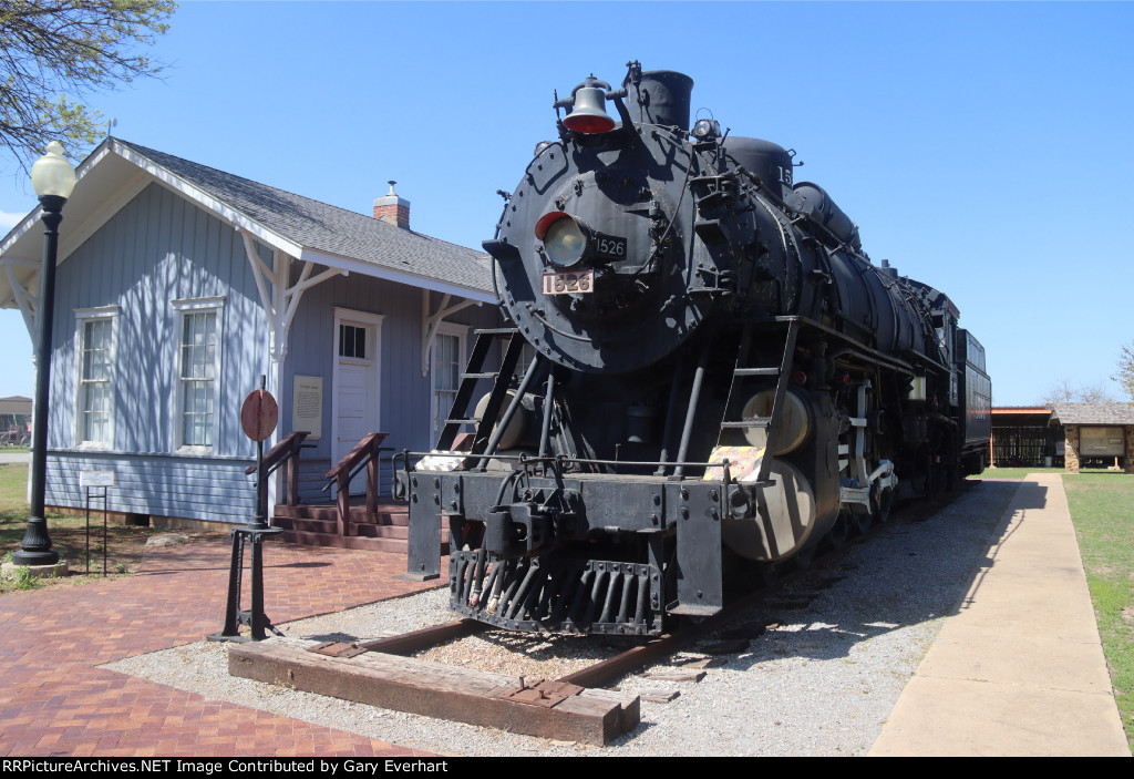 SLSF 4-8-2 #1526 - St Louis-San Francisco (Frisco)